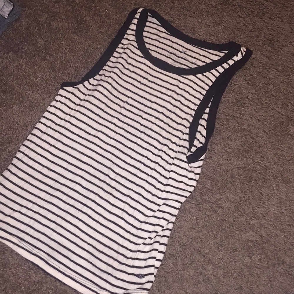 American eagle black and white stripped shirt
